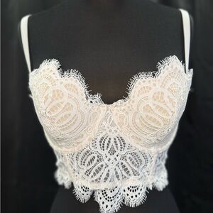 Victoria's Secret White Lace Bra with Floral Embroidery